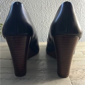 Vince Camuto wedge pump